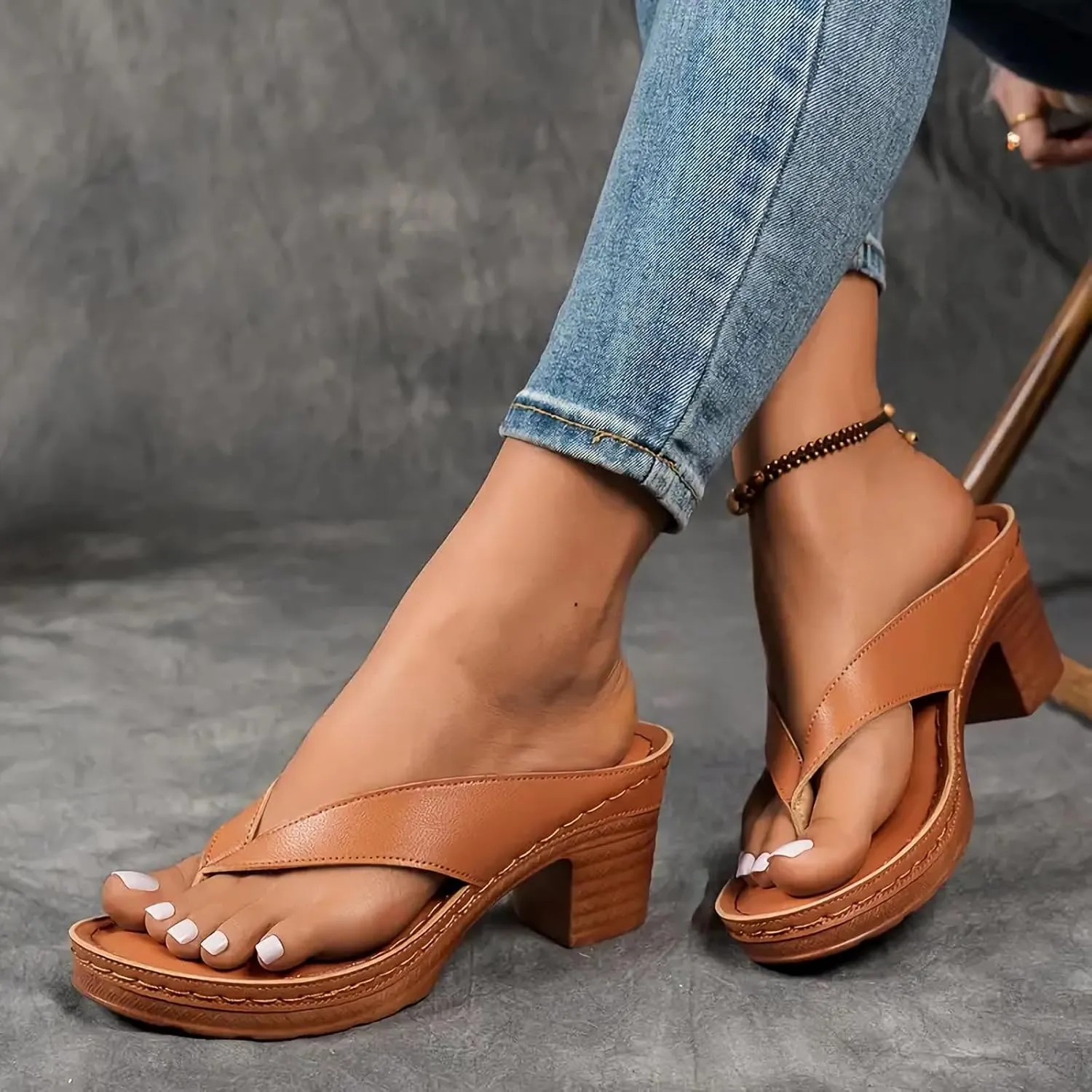 2025 Womens Chunky Heel Thong Sandals Flip Flops Slip On Square Open Toe Slippers Low Stacked Heeled Mules,Summer Wedges Casual Shoes,Comfortable Low Heels Slides