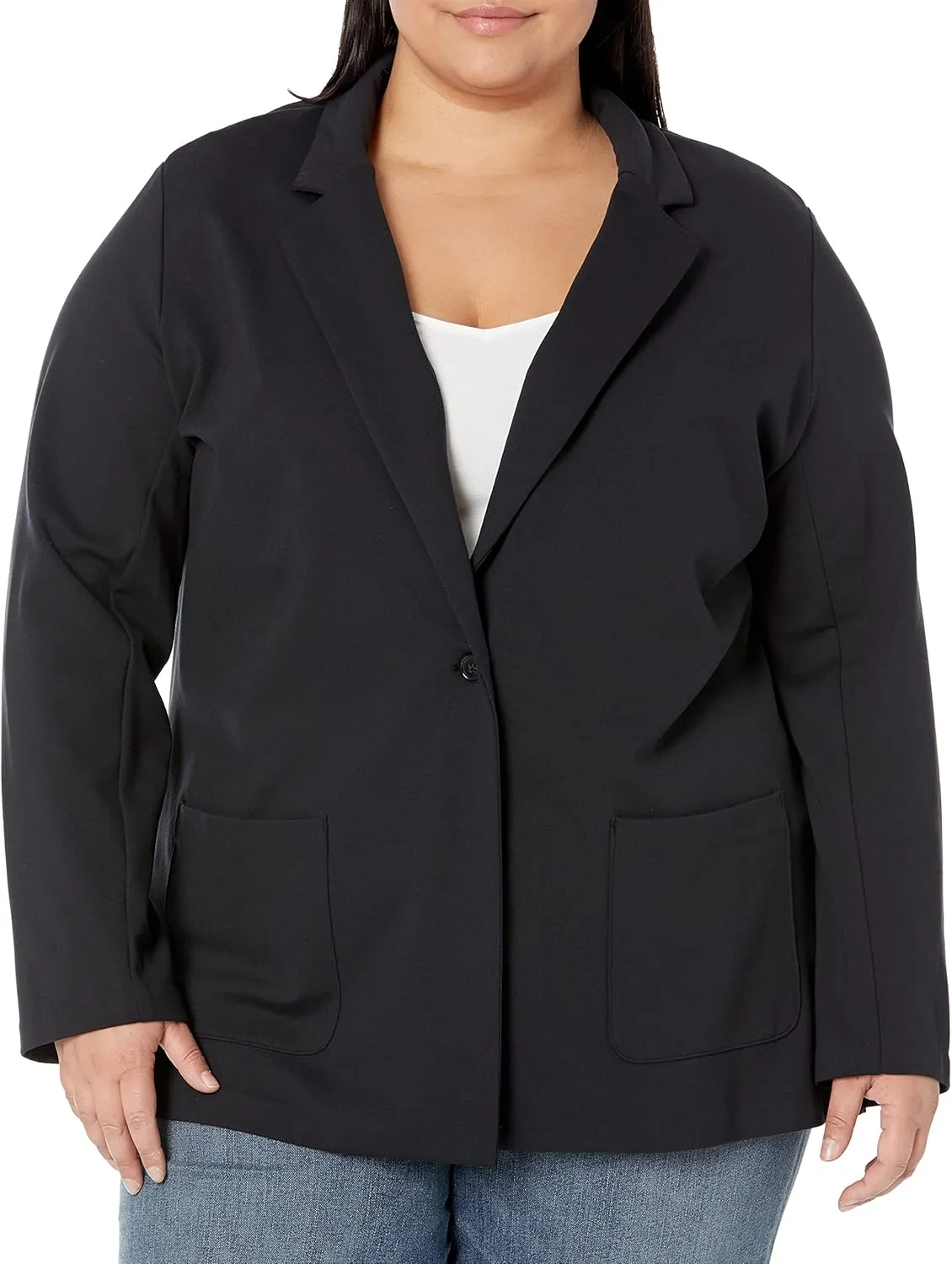 Amazon Essentials Women's Relaxed-Fit Soft Ponte Blazer