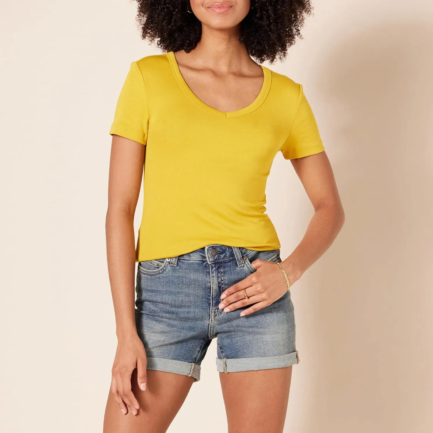 Amazon Essentials Women's Slim-Fit Short-Sleeve V-Neck T-Shirt, Pack of 2