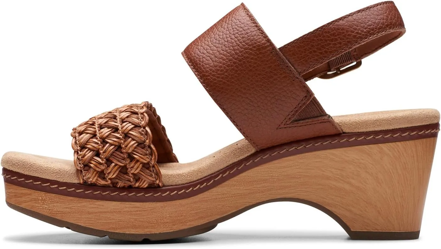 Clarks Womens Seannah Step Leather Cushioned Footbed Platform Sandals