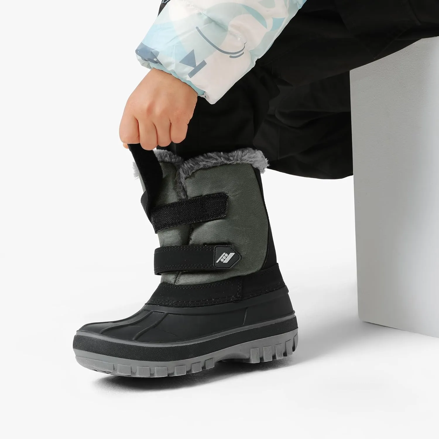DREAM PAIRS Boys Girls Snow Boots Water-Resistant Outdoor Sport Warm Cozy Anti-Slip Cute Ankle Winter Shoes for Toddler/Little/Big Kid