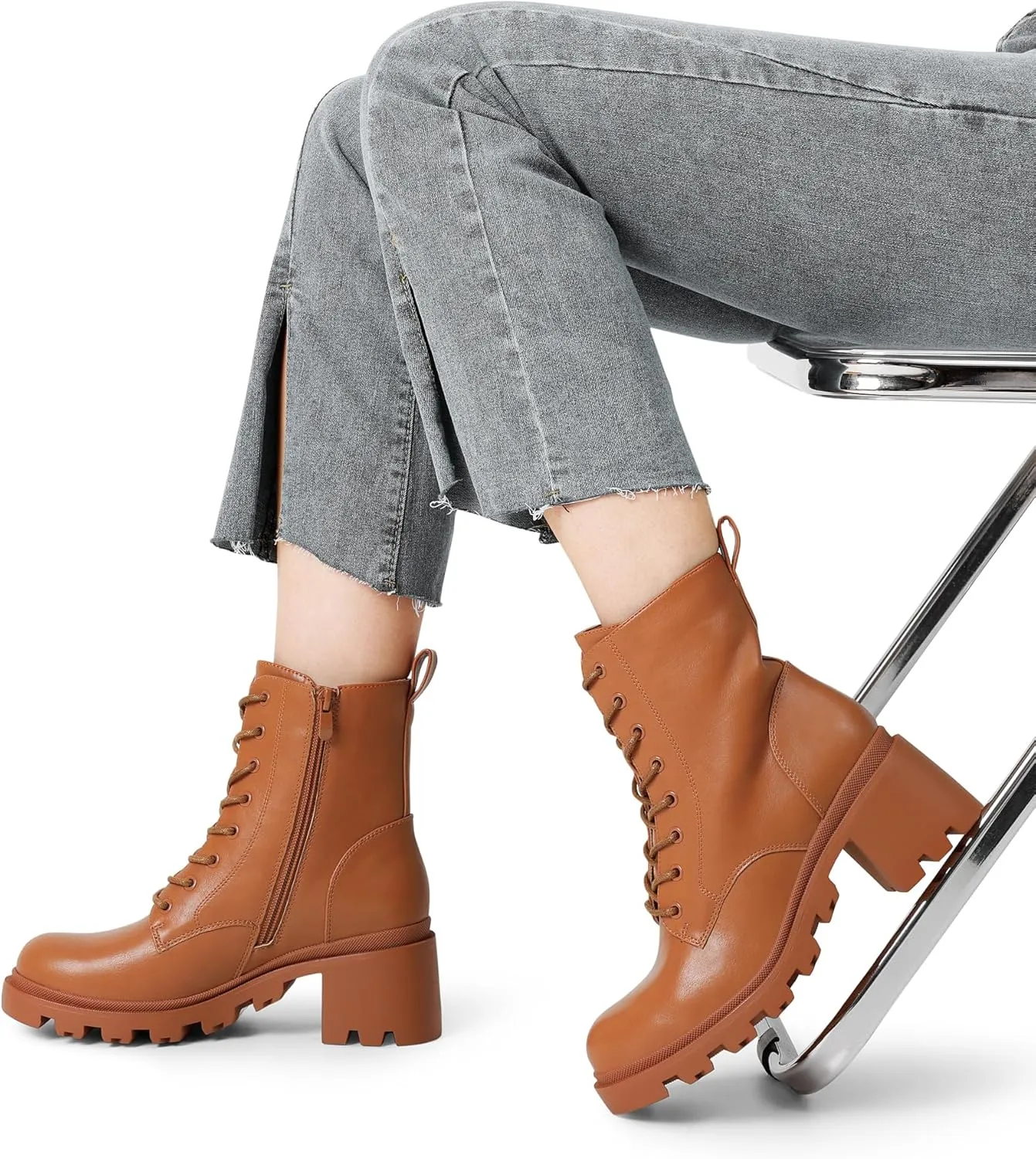 DREAM PAIRS Women's Lace Up Combat Ankle Boots Fashion Low Chunky Heel Lug Sole Fall Heeled Booties Shoes