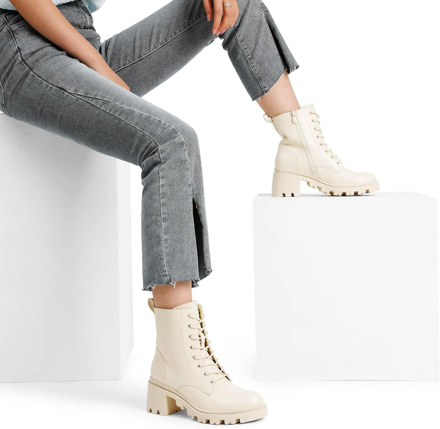 DREAM PAIRS Women's Lace Up Combat Ankle Boots Fashion Low Chunky Heel Lug Sole Fall Heeled Booties Shoes