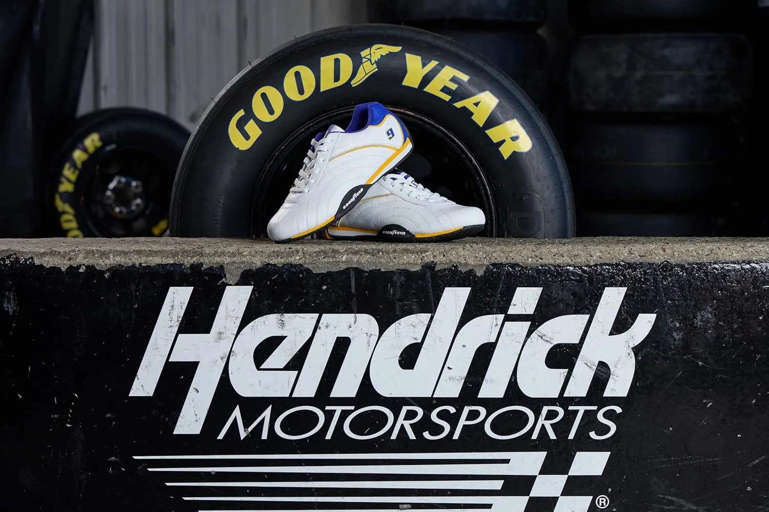 Goodyear Mens Ori Racer Sneakers – Hendrick Motorsports Low-Top Lace Up Performance Sneakers, Leather & Mesh Lining
