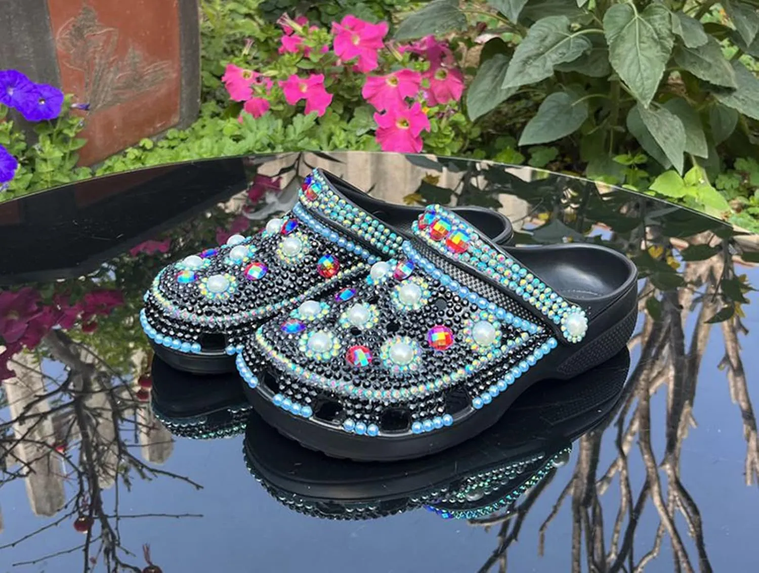 Hanfike Womens Casual Fashion Slide Mules with Rhinestone Closed Toe Comfort Flats