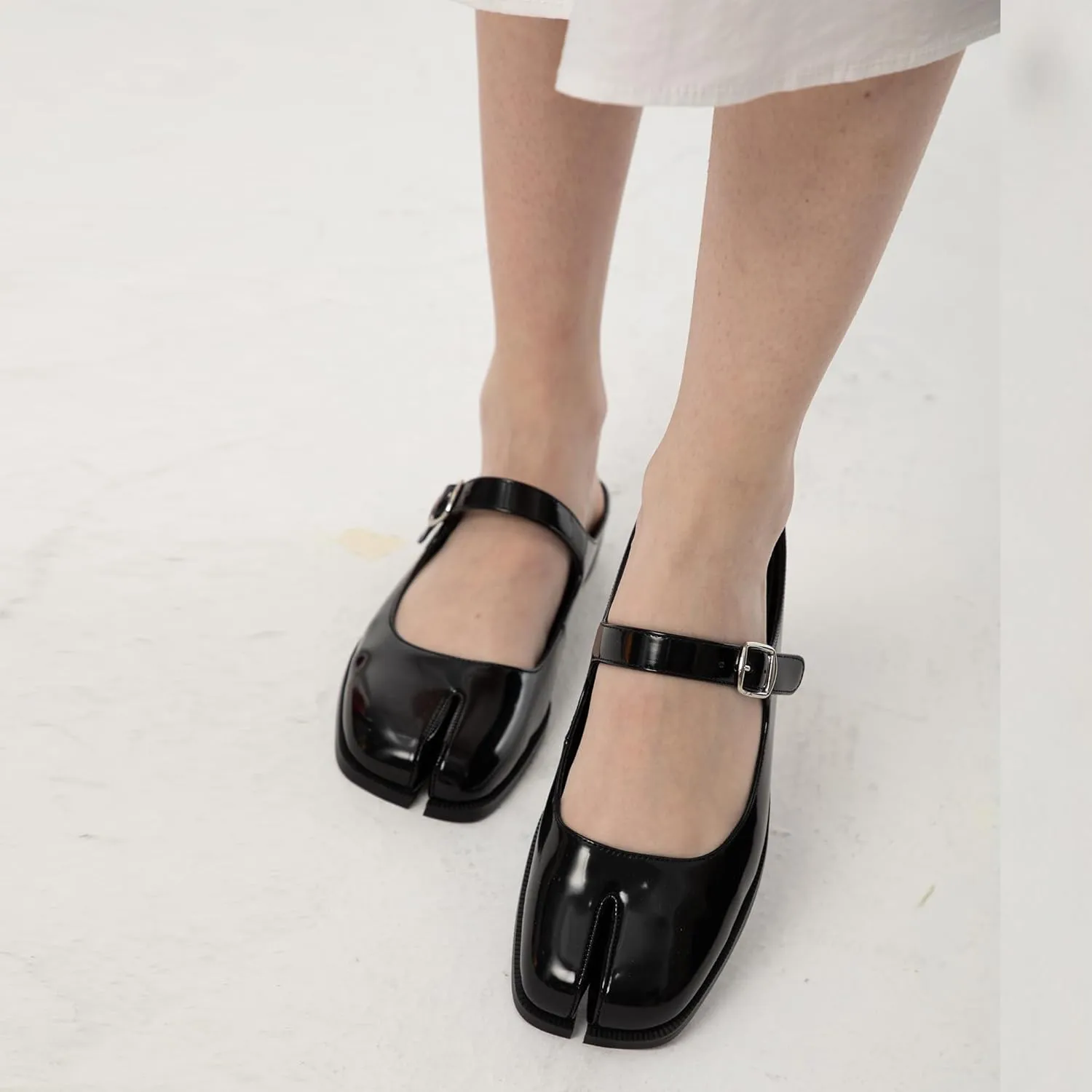 Split Coverd Toe Nainja Women Lofers Adjustable Buckle Mary Janes Mules Slingback Slip On Casual Shoes Flats