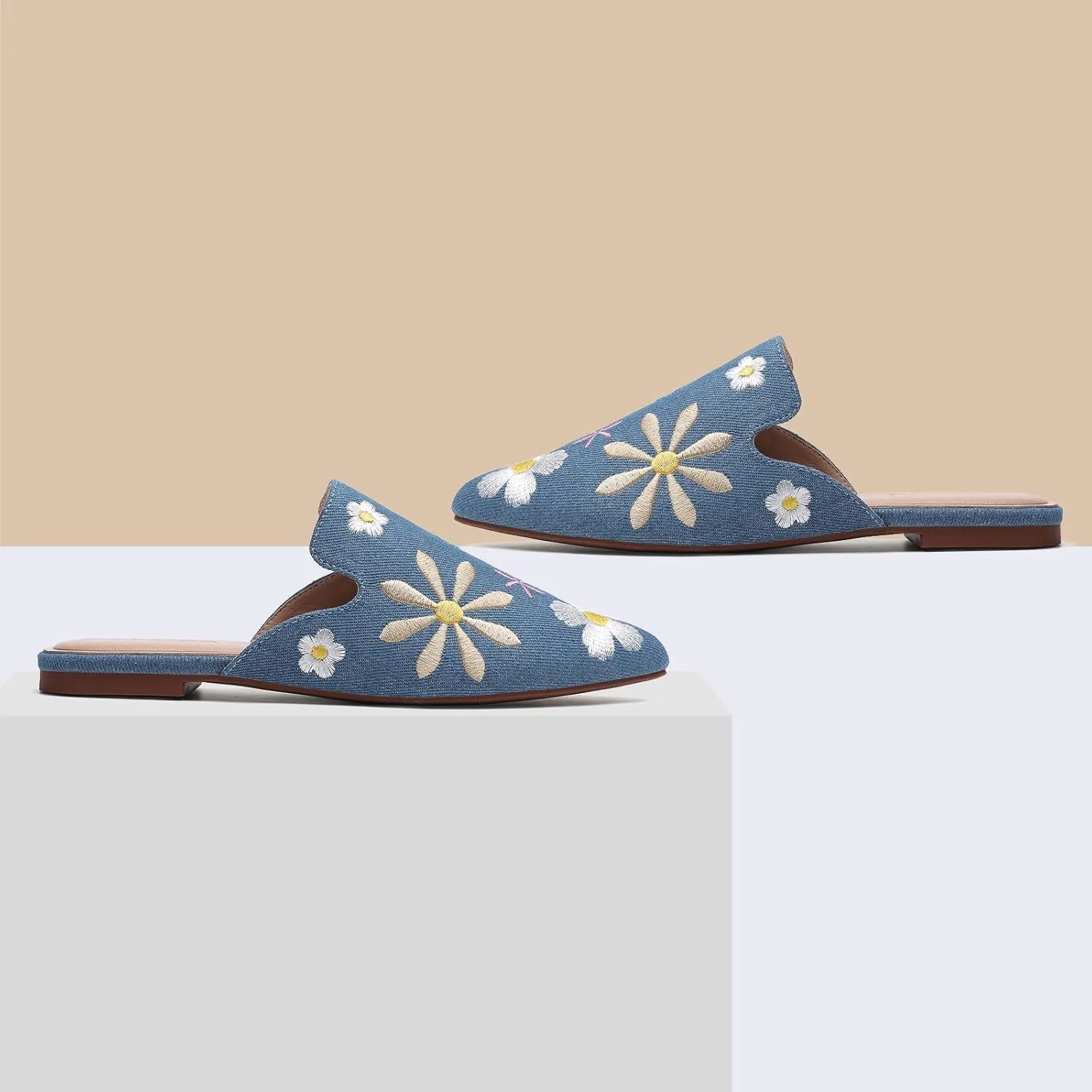 Tilocow Mules for Woman Comfortable Pointed Toe Backless Loafers Flat Mule Business Casual Shoes Slides Slip on