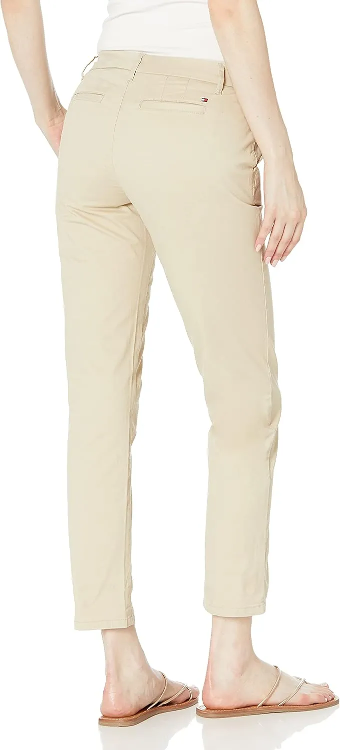 Tommy Hilfiger Women's Hampton Chino Pants – Lightweight Pants With Relaxed Fit