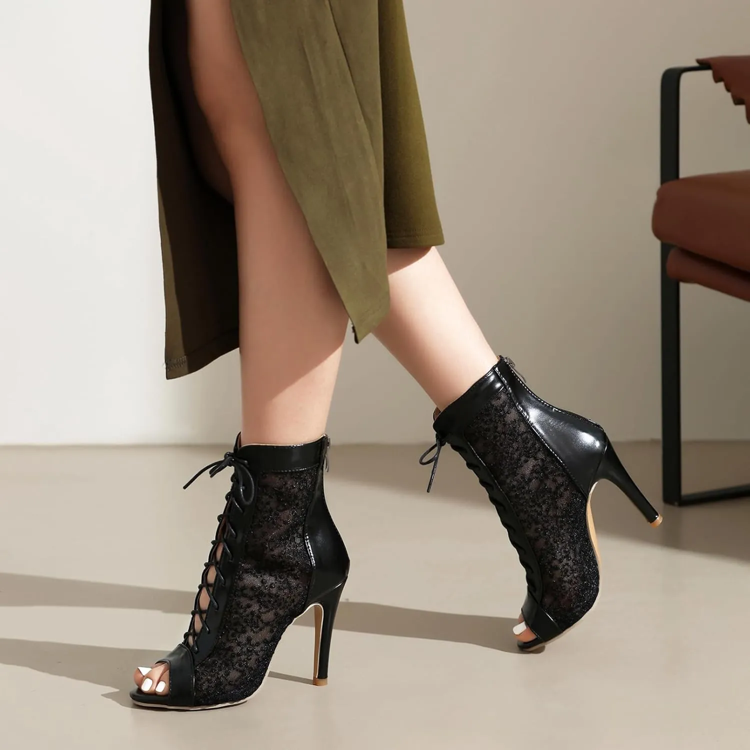 Women Elegant Peep Toe Lace Booties Back Zipper Wedding Boots for Bride Stiletto High Heels Summer Ankle Jazzi Boots