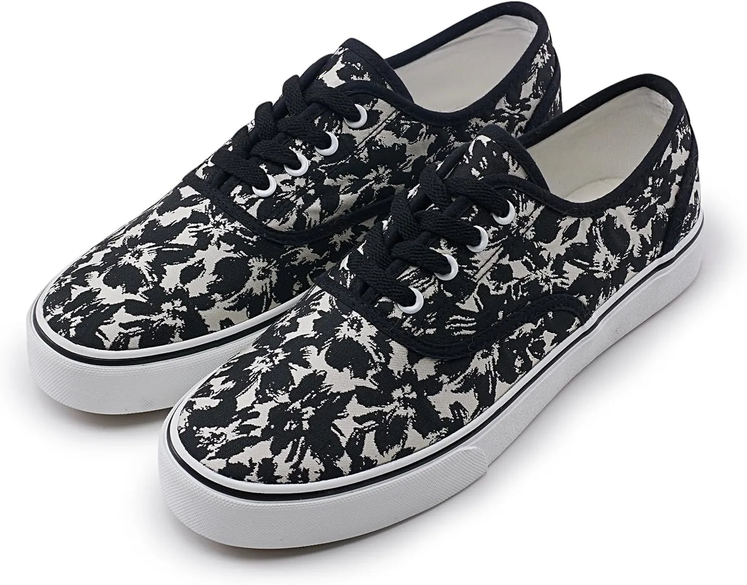 Women's Canvas Shoes Low Top Fashion Classic Slip on Canvas Sneakers Lace-up Walking Shoes Tennis Shoes