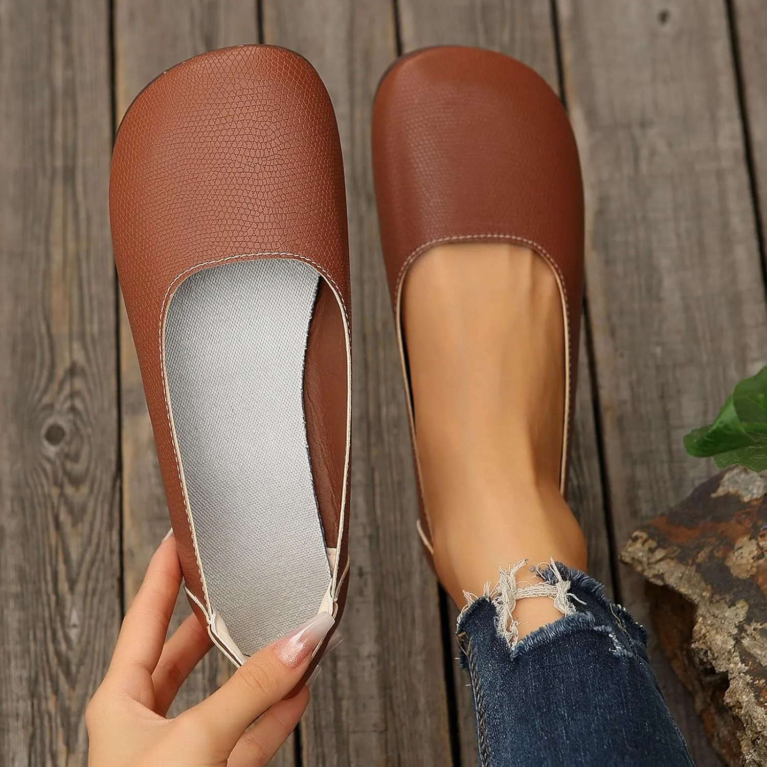 Women's Flats Shoes Summer Comfortable Closed Toe Slip on Ballet Flats Casual Soft Bottom Driving Work Walking Shoes Elegant Wedges