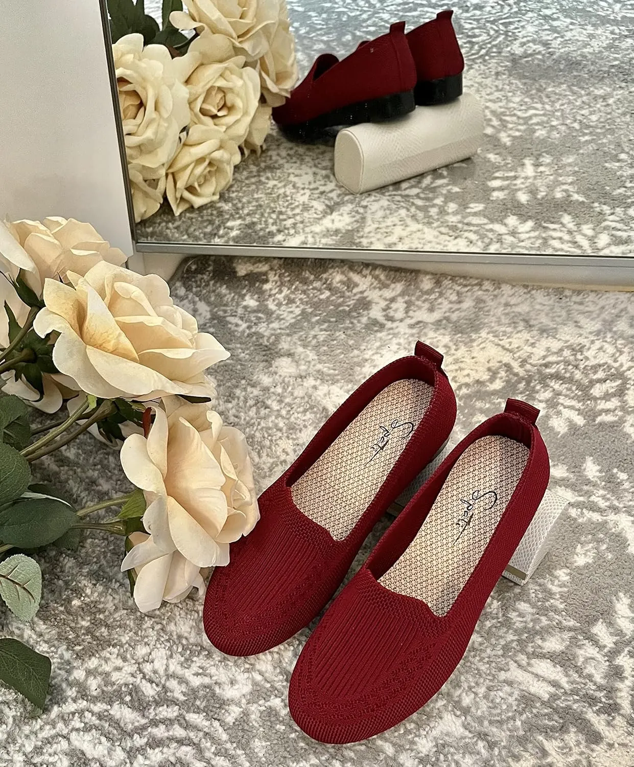 Women's Knitted Flat Shoes Lightweight Comfortable Loafers Women Footwear Slip On Casual Breathable Mesh Walking Shoes Female Round Toe Black, Pink, Purple, Red, Navy Blue, Grey, Beige