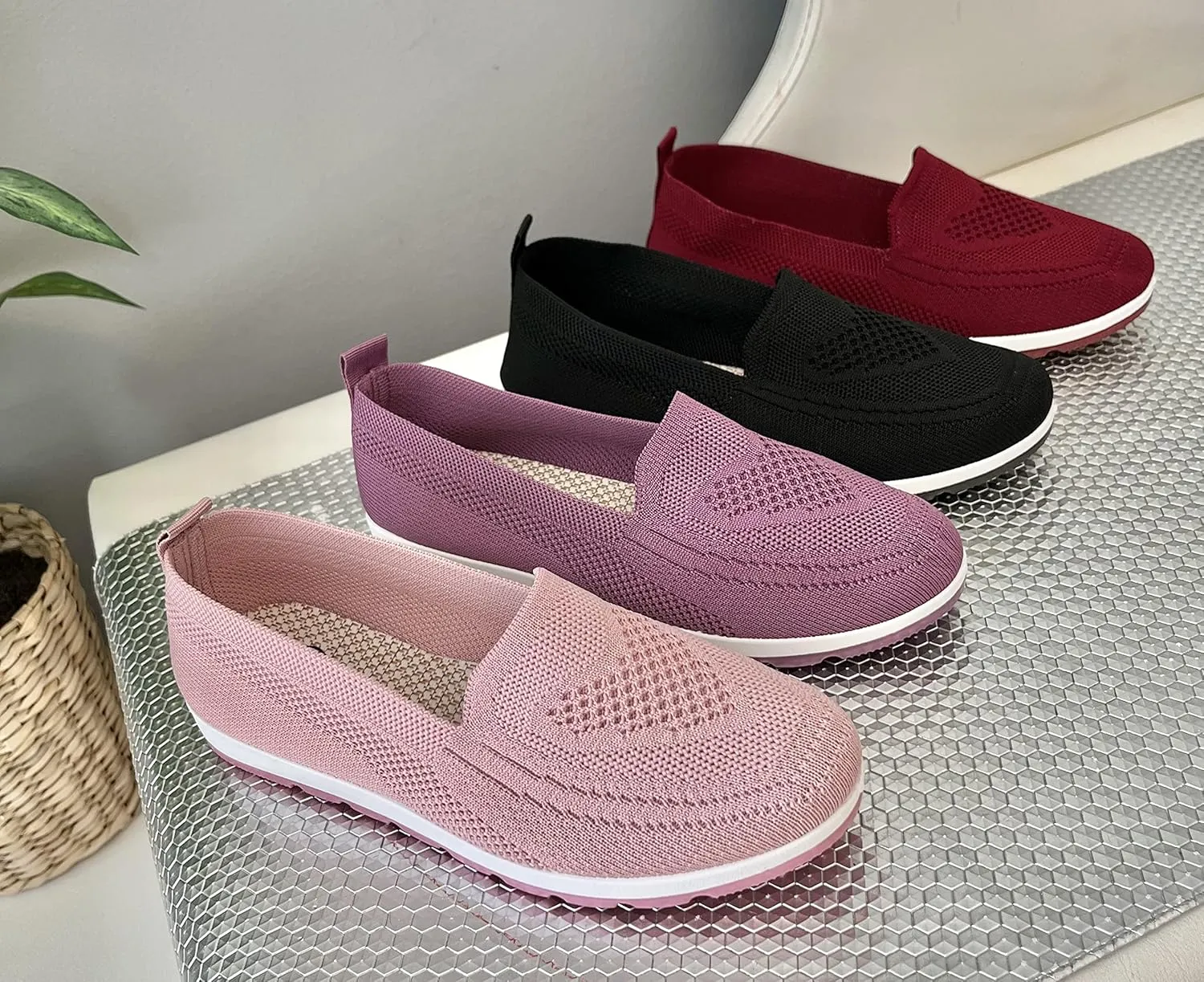 Women's Knitting Flat Shoes Walking Shoes Comfort Loafers Breathable Mesh Female Round Toe Black, Pink, Purple, Red