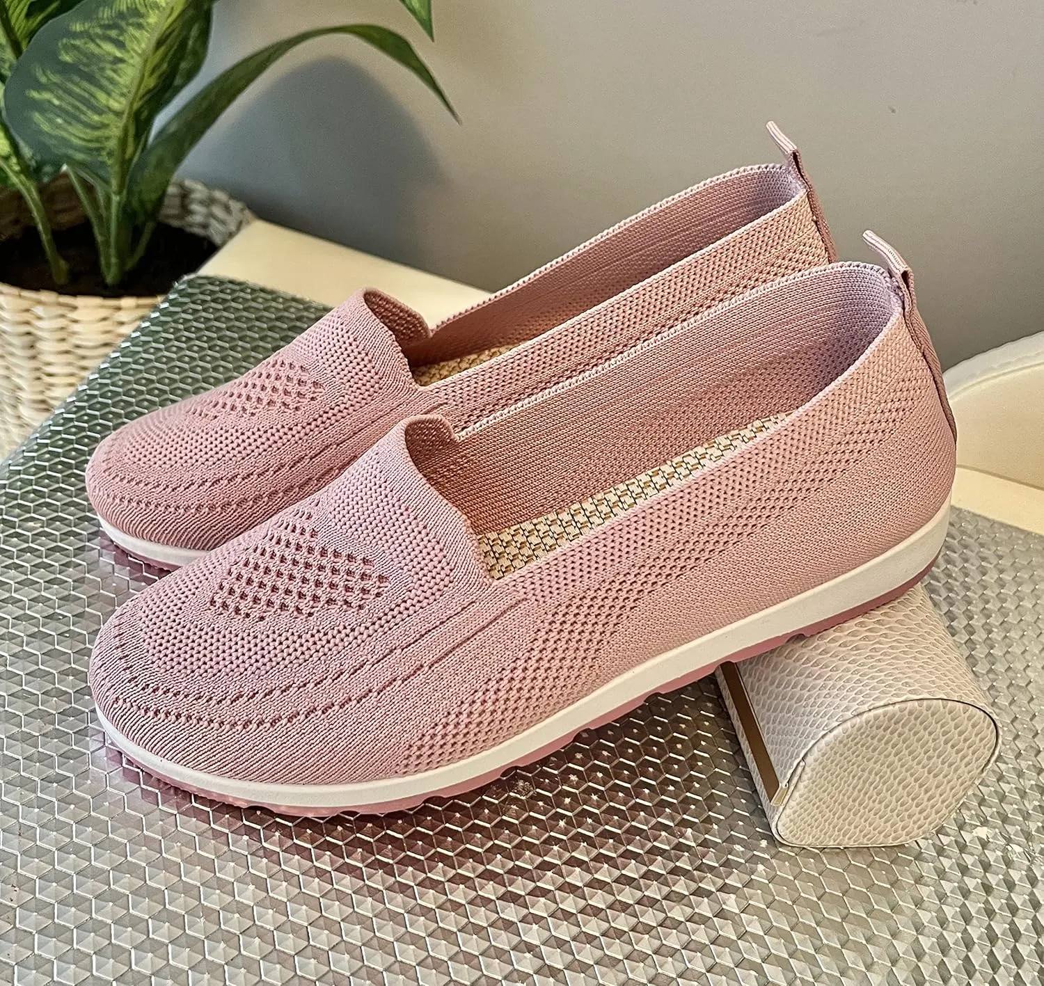 Women's Knitting Flat Shoes Walking Shoes Comfort Loafers Breathable Mesh Female Round Toe Black, Pink, Purple, Red