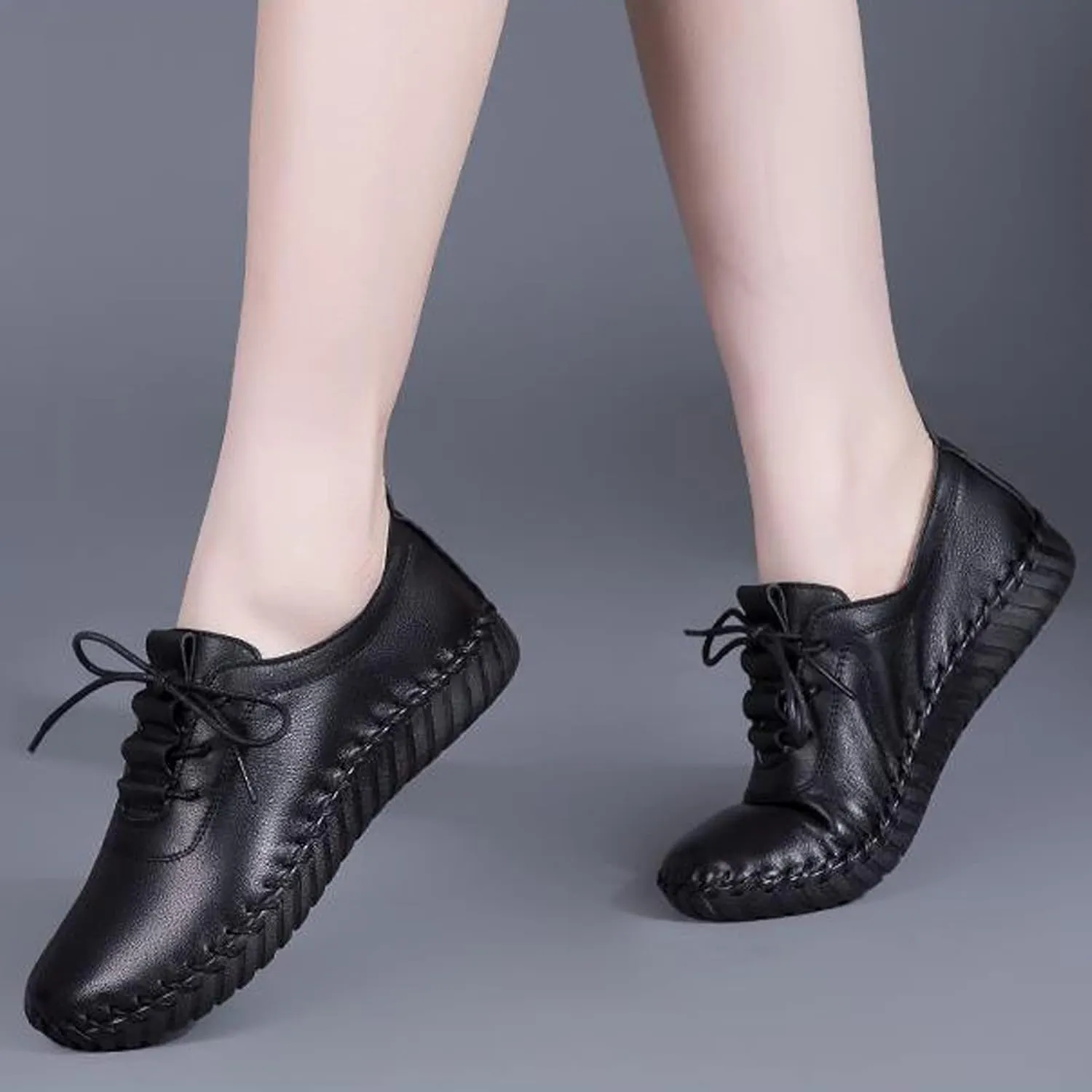 Women's Leather Hand Stitched Loafers Lace-Up Flats, Casual Breathable Comfortable Soft Sole Walking Shoes, Non-Slip Round Toe Mama Shoes
