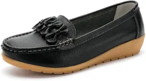 Women's Leather Loafers Driving Moccasins Casual Slip-On Boat Shoes Comfort Walking Flat Loafer for Women Wide Width