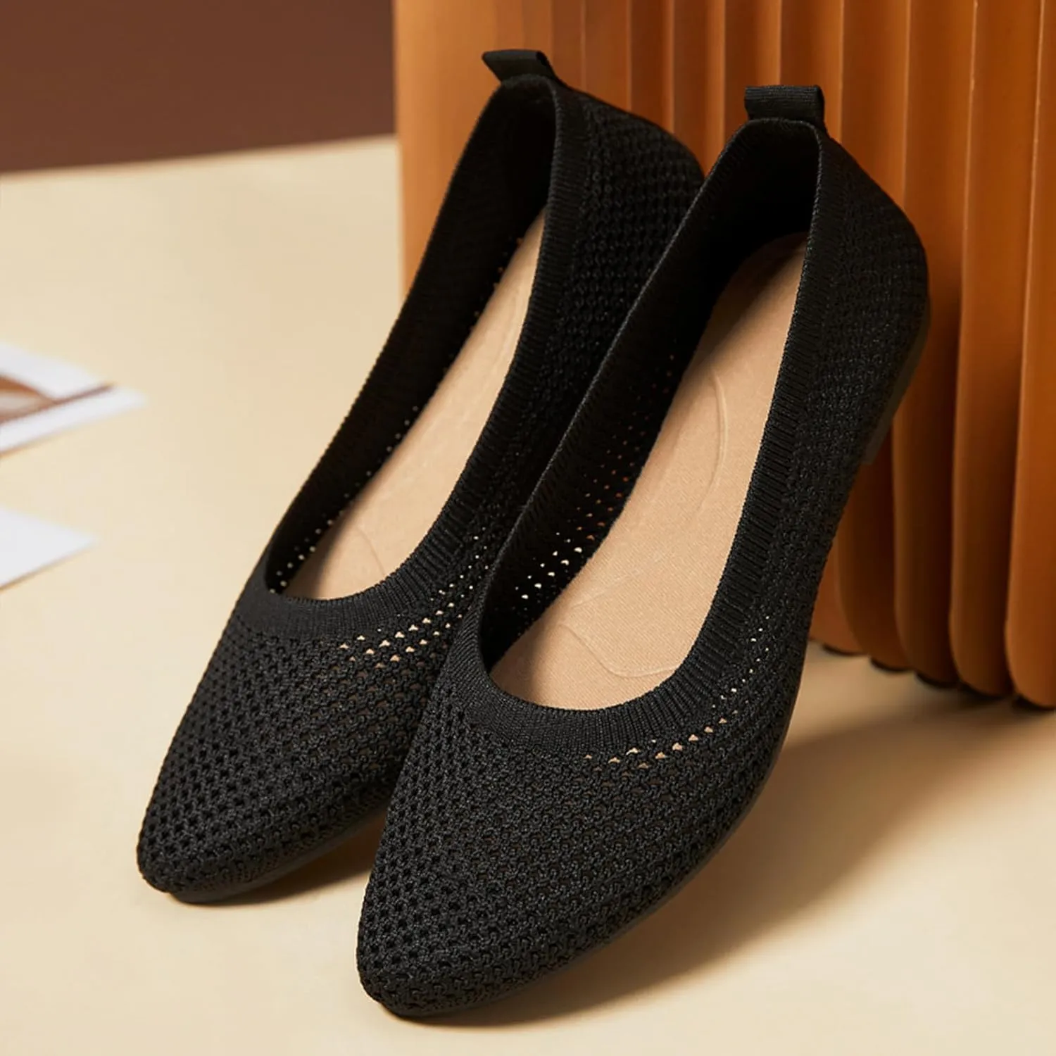 Women's Pointed Toe Slip-On Knit Flats,Breathable Mesh Soft Sole Comfortable Ballet Flats Casual Walking Work Dressy Loafers
