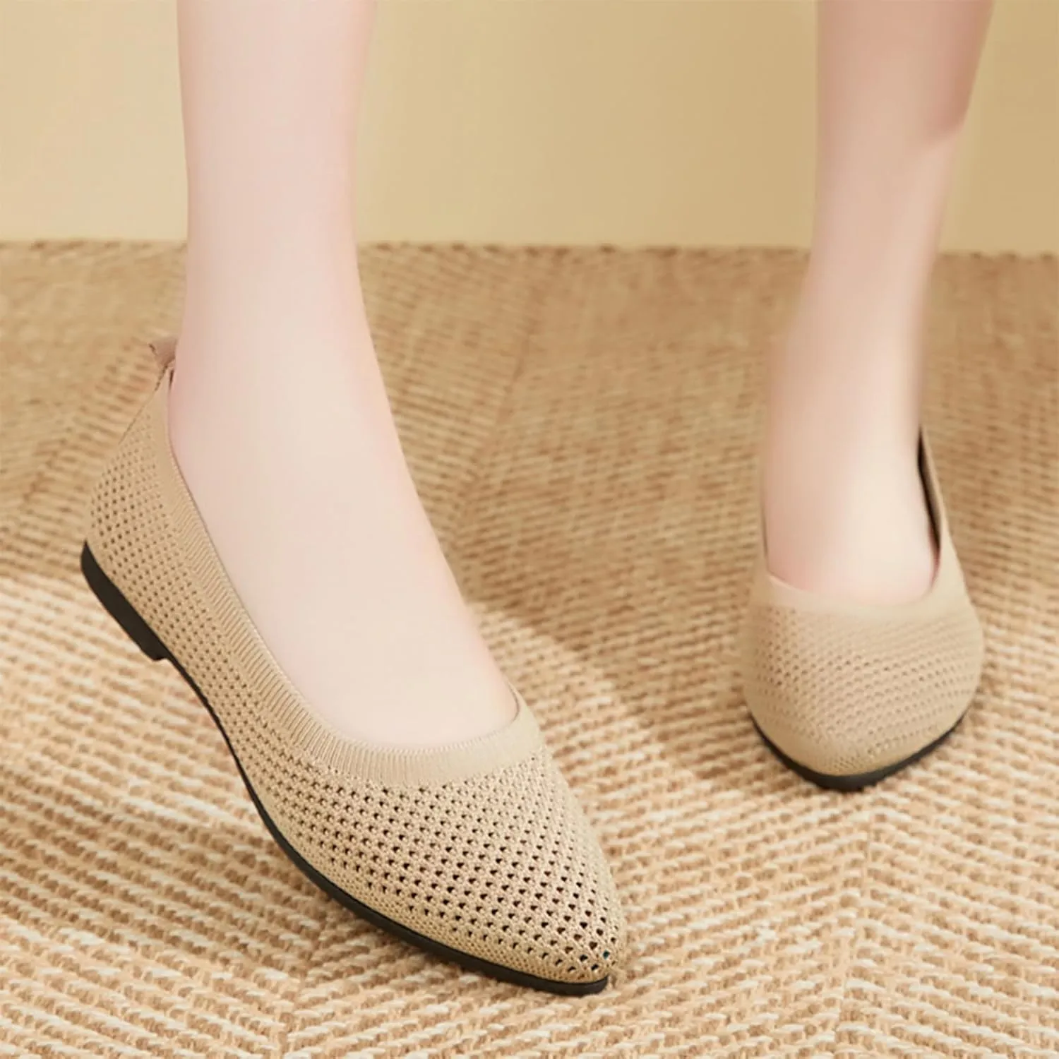 Women's Pointed Toe Slip-On Knit Flats,Breathable Mesh Soft Sole Comfortable Ballet Flats Casual Walking Work Dressy Loafers