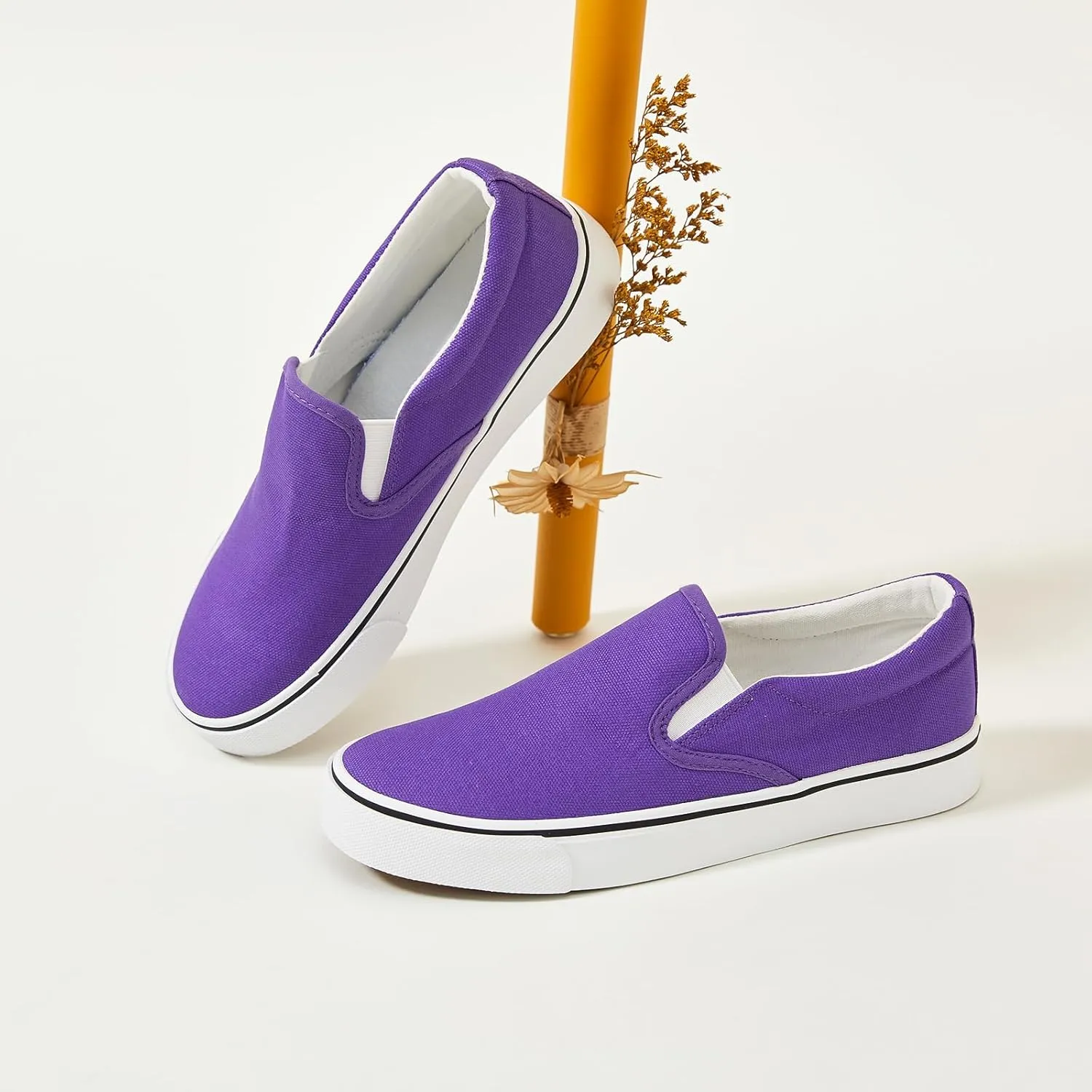 Women's Slip on Shoes Canvas Sneakers Loafers Non Slip Shoes Low Top Casual Shoes