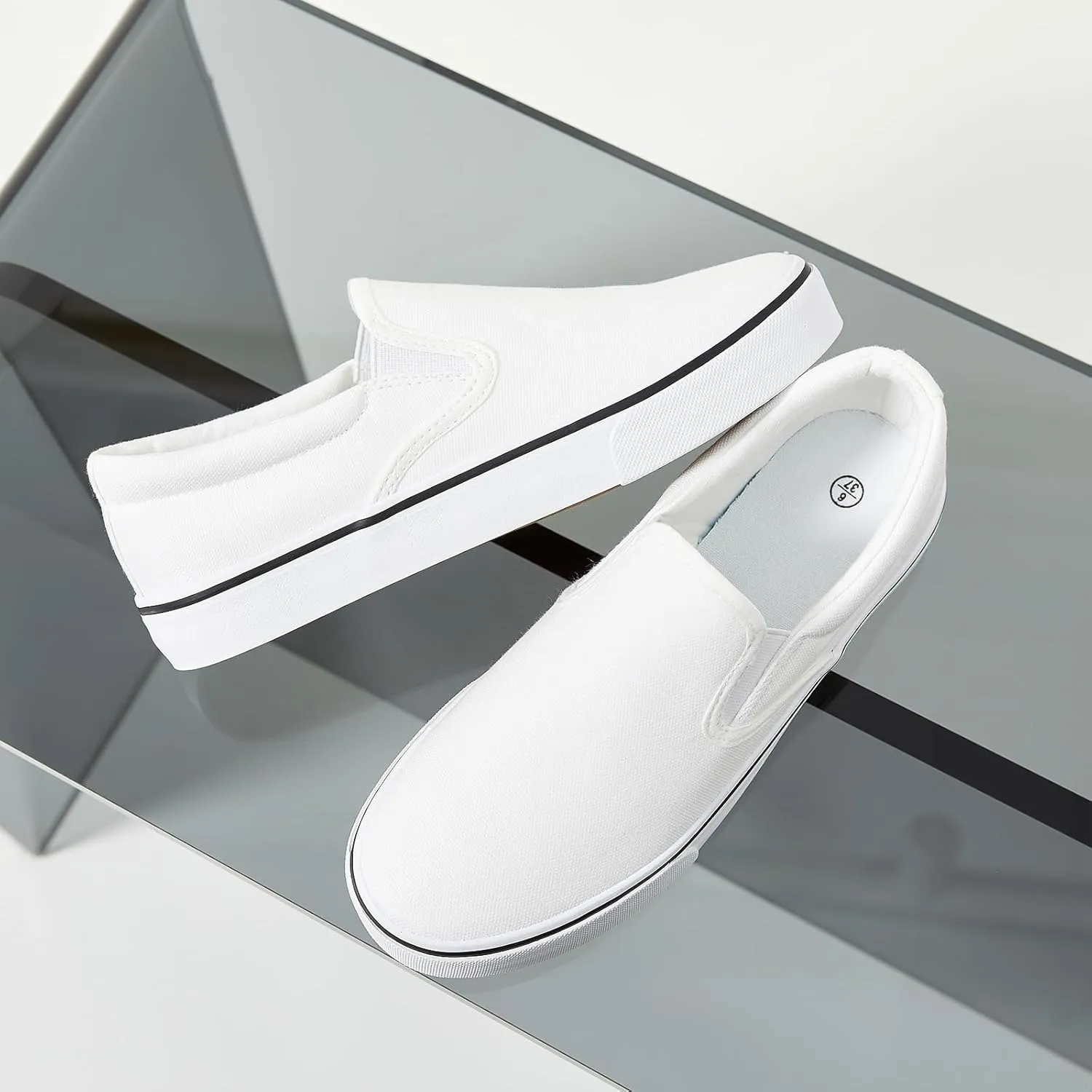 Women's Slip on Shoes Canvas Sneakers Loafers Non Slip Shoes Low Top Casual Shoes
