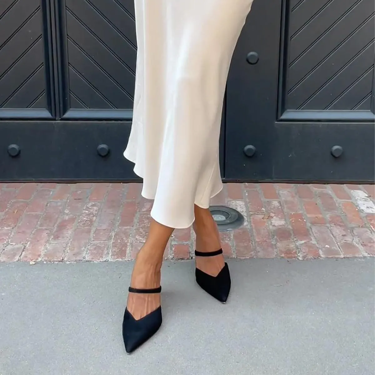 XYD Women Pointed Closed Toe Mules Single Strap Slip On Mid High Heels Sandals Stilettos Chic Ladies Spring Summer Dress Wedding Party Shoes